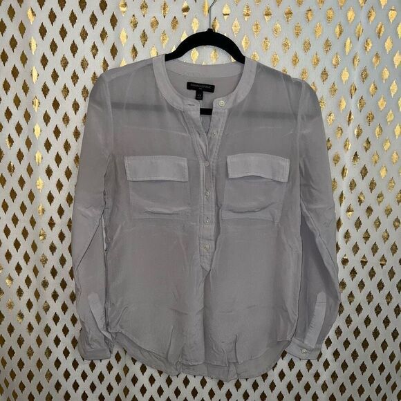 Banana Republic silk button down shirt size XS - Picture 2 of 5